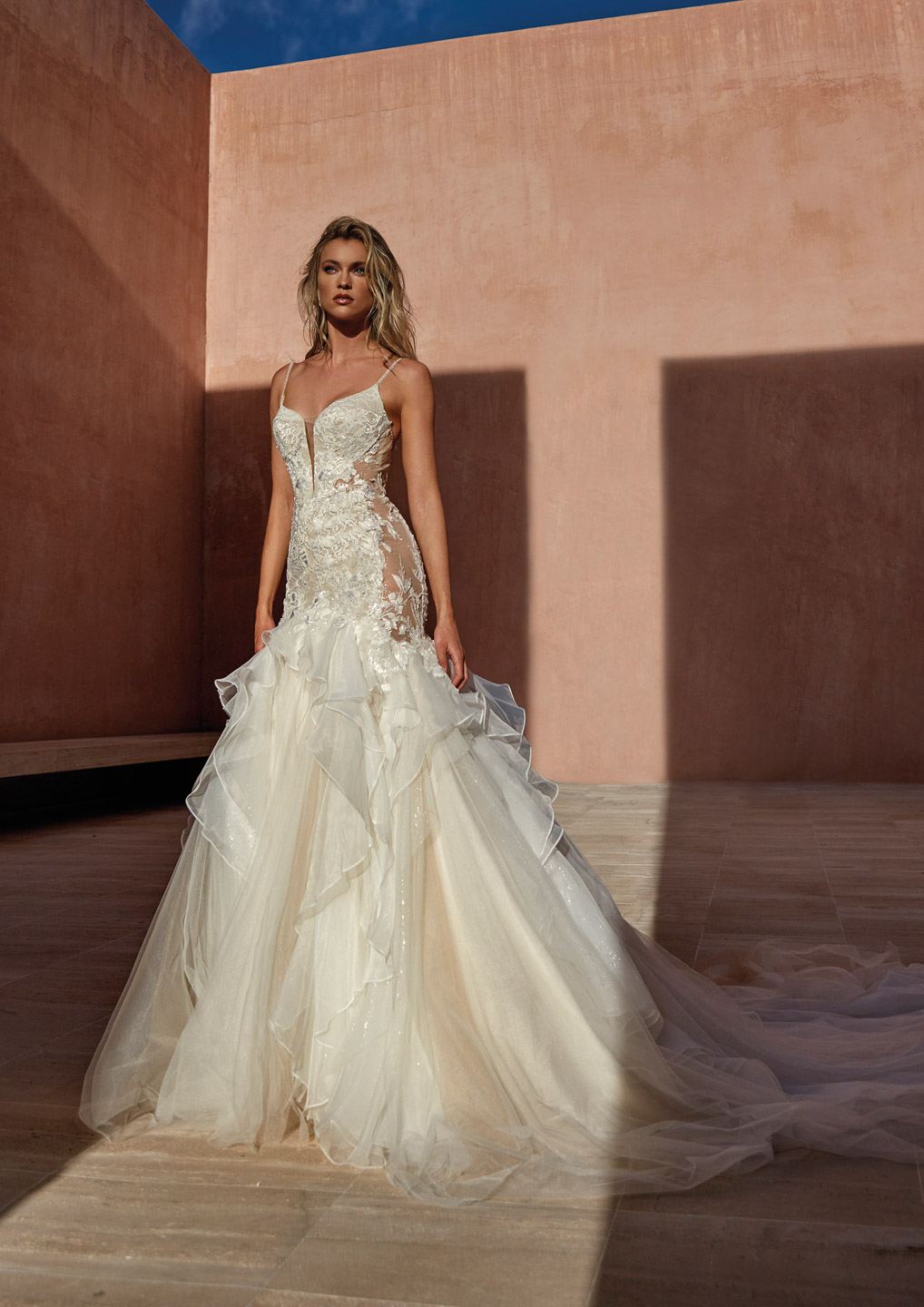 Designer Hochzeitskleider von Pronovias - Modell VIENIES