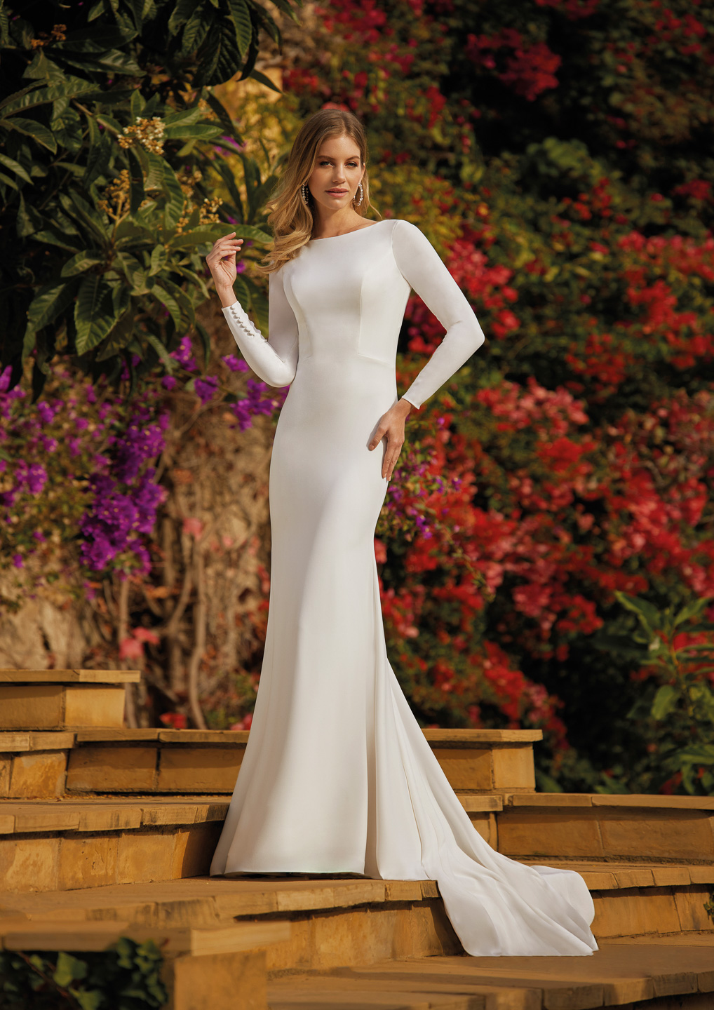 ASHFORD von White One - Super schlichtes Brautkleid mit langem Arm