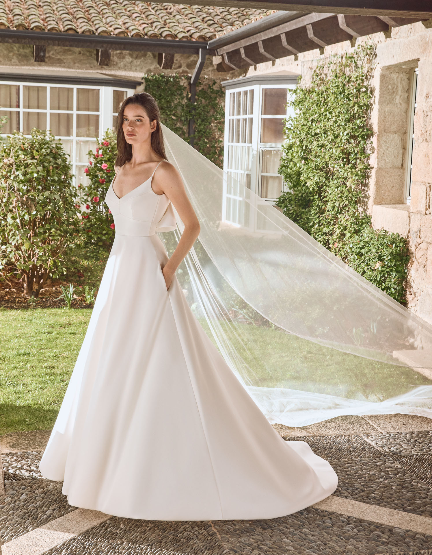 KATHLEEN | Alberto Palatchi Designerkleid aus der aktuellen Kollektion von ALBERTO PALATCHI