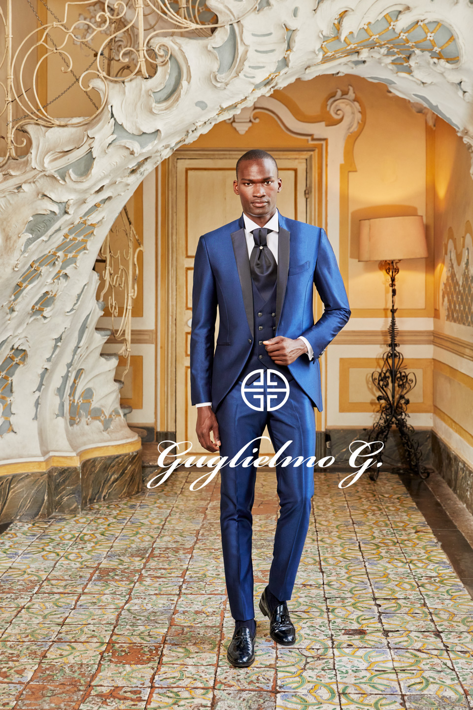 Hochzeitsanzug von Guglielmo G Italienischer Designer Bräutigamanzug in Spitzenqualität